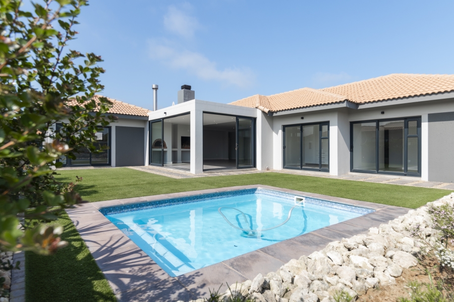 4 Bedroom Property for Sale in Langebaan Country Estate Western Cape